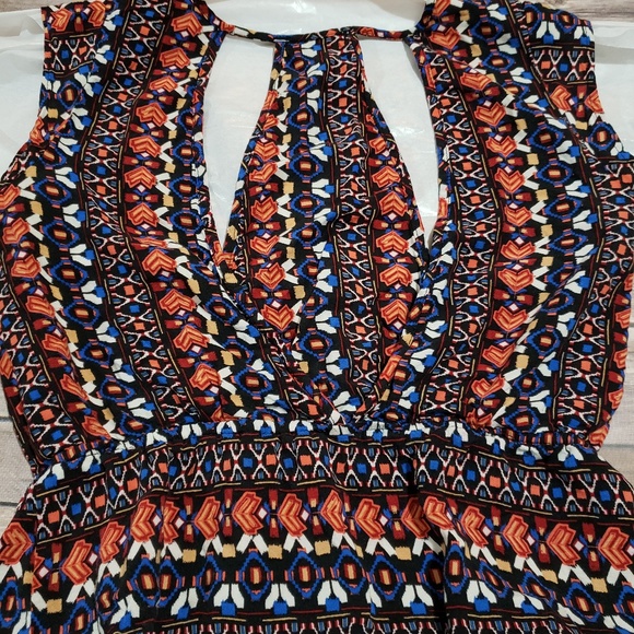 Tribal Pattern Dress - Picture 2 of 3